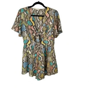 Peach Love California Snakeskin Short Sleeve Cutout Shorts Romper Sz M GUC